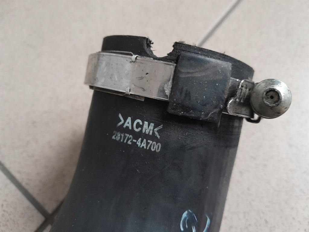 фото №3, Hyundai h300 h1 starex 2015r 2.5 waz труба шланг