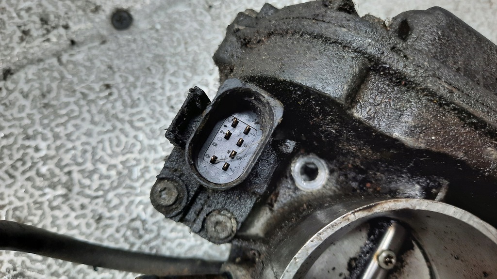 фото №7, Дросельна заслінка audi a4 b5 1.8b 95r