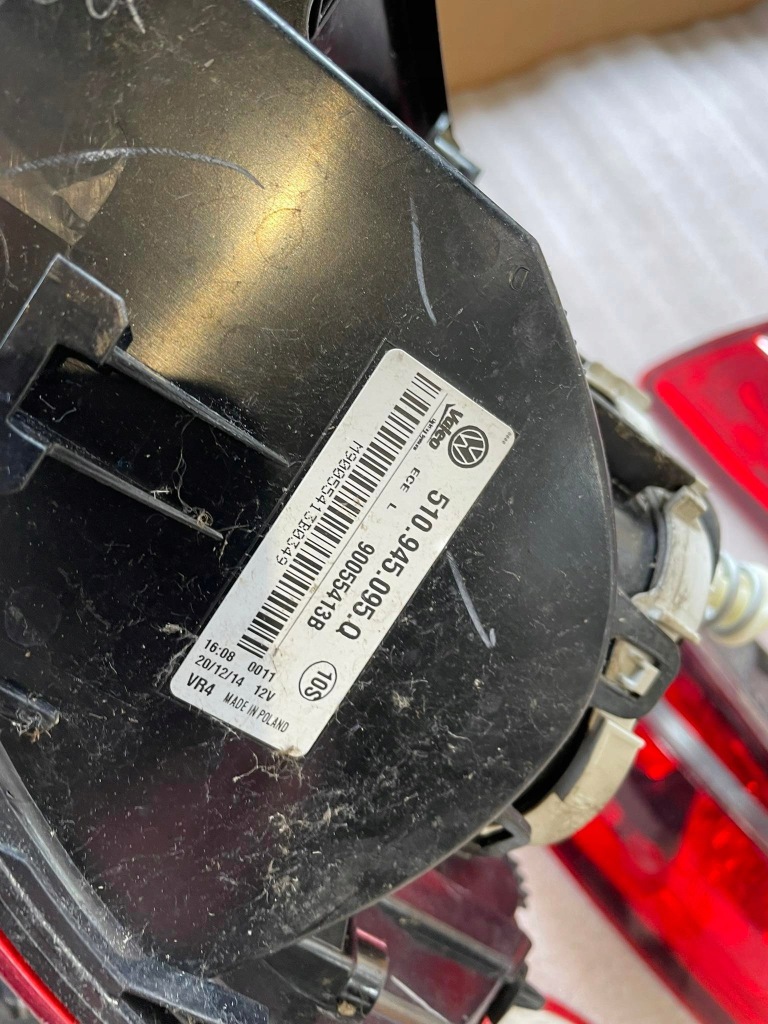 фото №12, Vw golf 7 sportsvan лампы 510945096q 510945094m