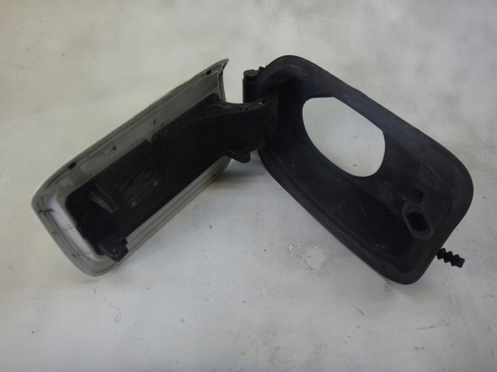 фото №8, Кришка петля заливної пального bmw f10 alpinweiss a300