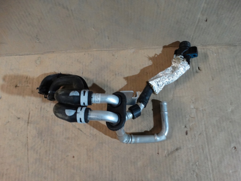 фото №1, Idealne провода wody porsche panamera 971 1