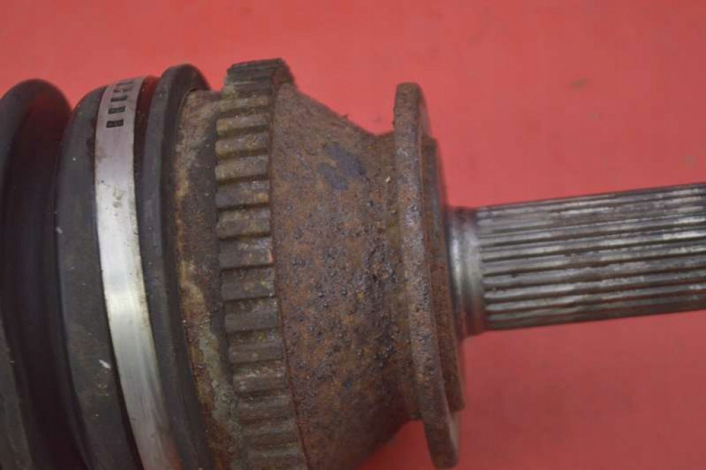 фото №8, Привідний вал ліва перед механічна коробка передач hyundai santa fe 1 i 2.0 crdi 112 km 4x4 00-04