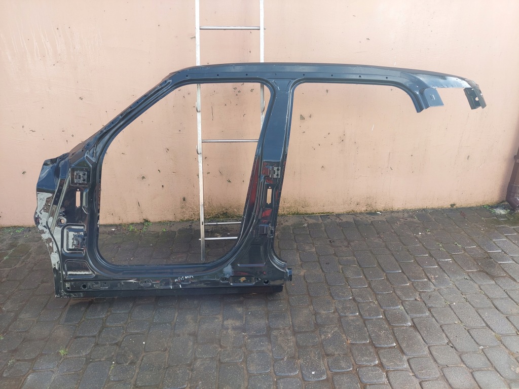 фото №1, Mini countryman r60 обшивка блок двигателя левый перед передний средний порог