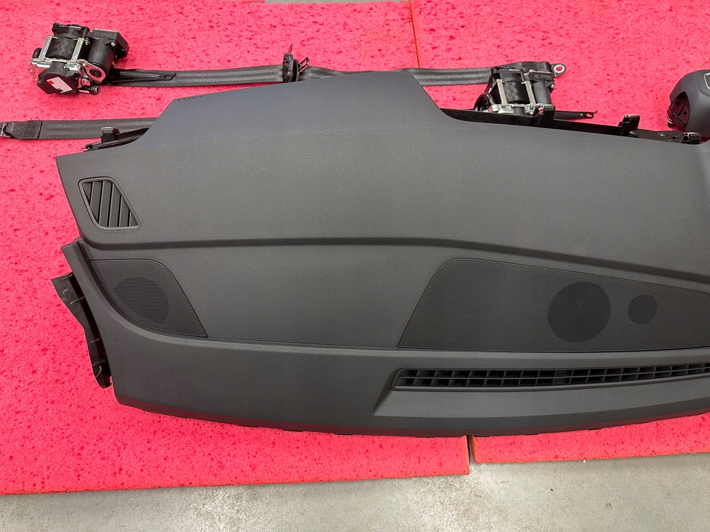 фото №9, Приборная панель консоль подушка безопасности ремни q5 sq5 80a lift idealna комплект оригинал