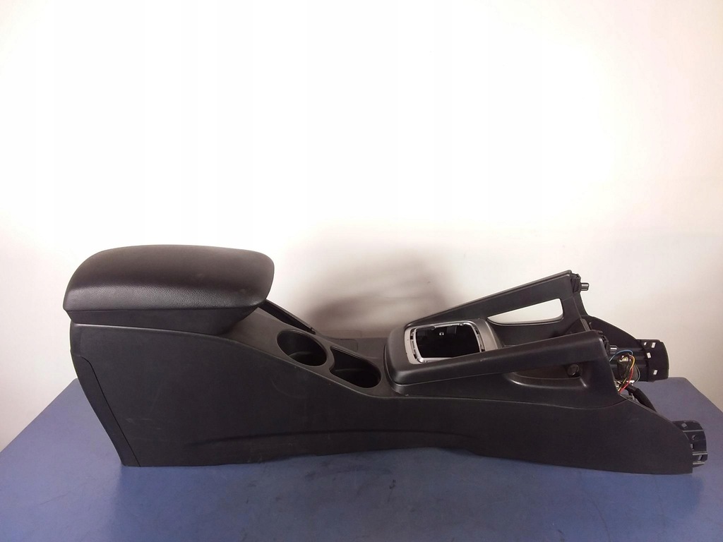 фото №4, Kia ceed i lift подлокотник туннель средний кожа