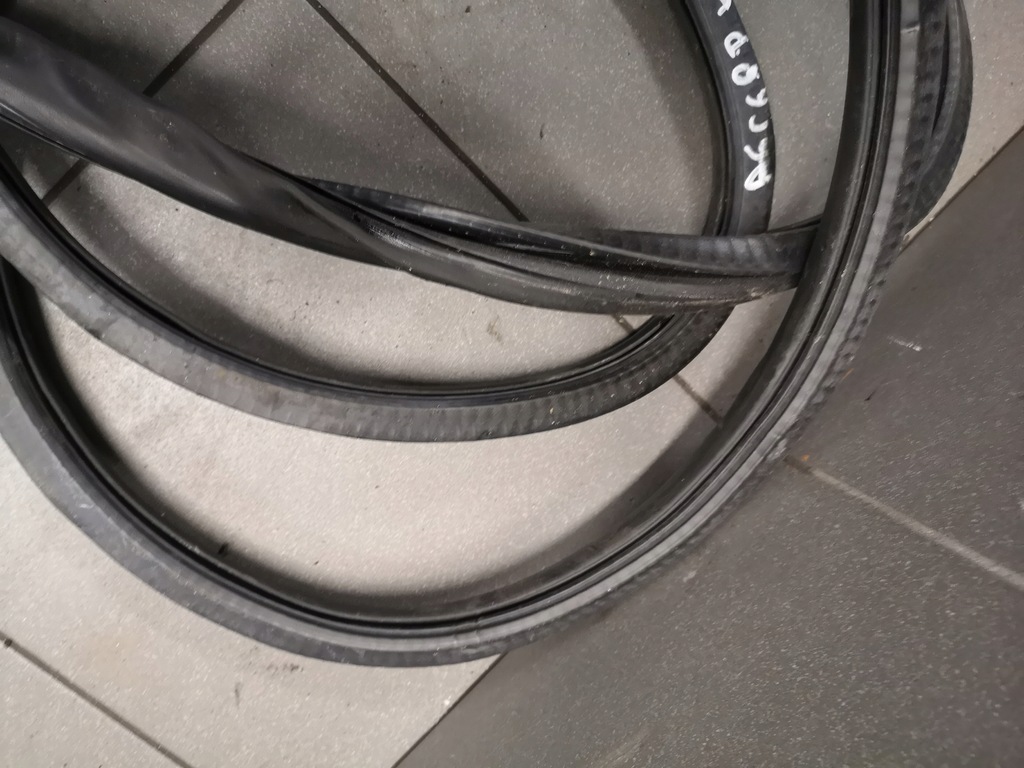 фото №9, Прокладка двері правий перед кузовна audi a6 c6