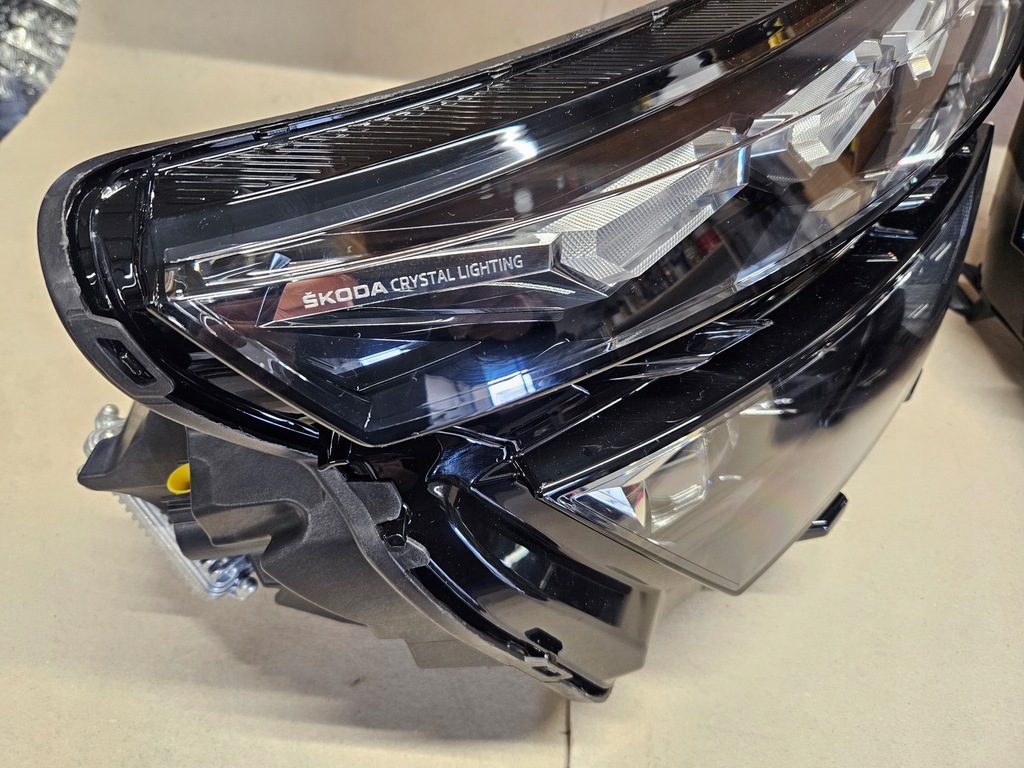 фото №10, Лампа ліва права передня перед skoda kamiq full led