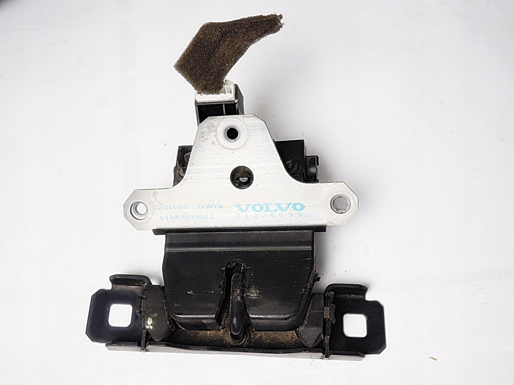 фото №1, Volvo v50 замок крышки задняя 31276698 01043899002