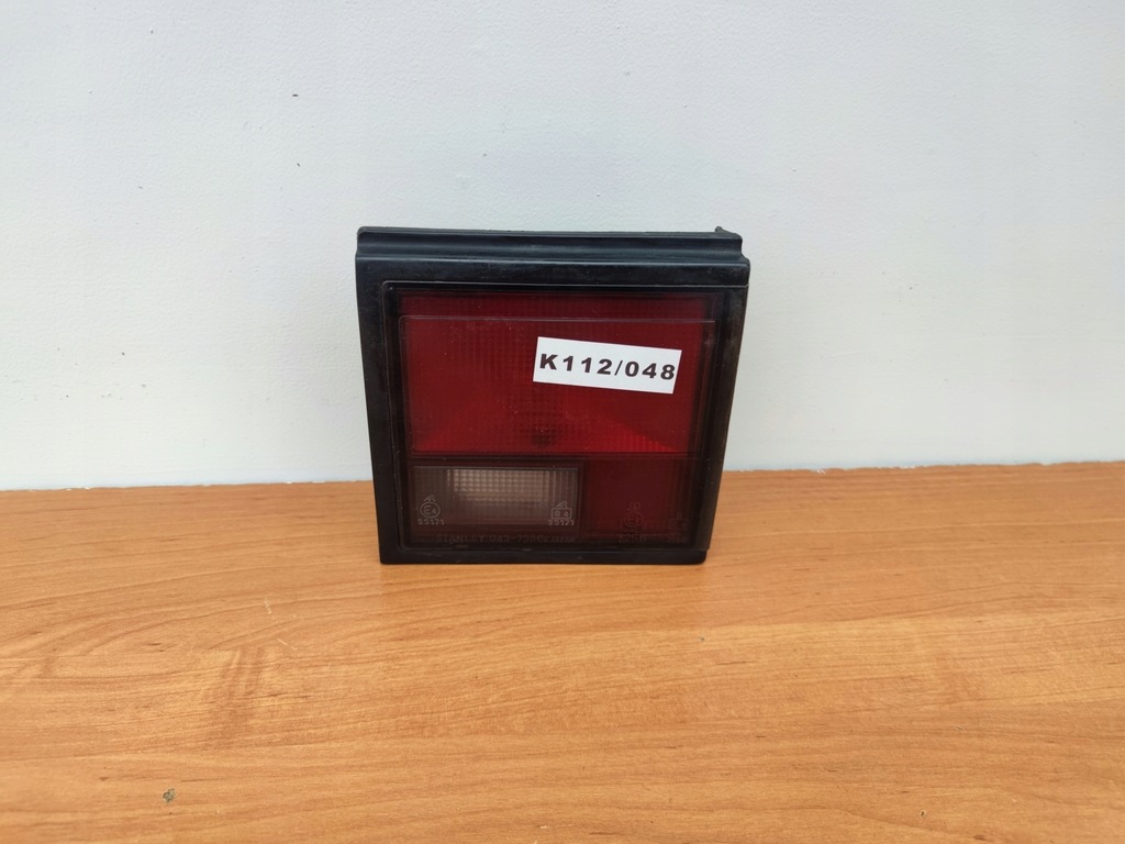 фото №1, Honda accord права лампа w кришка задня 1985-1989 rok