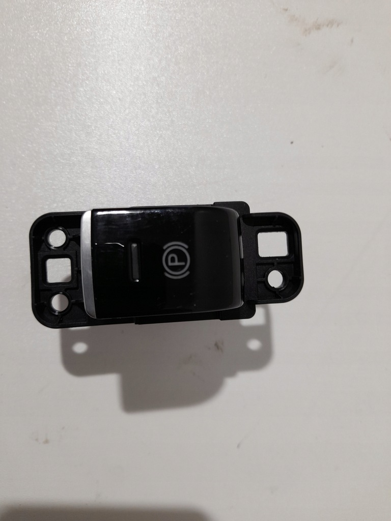 фото №1, Alfa romeo giulia переключатель тормоза кнопка