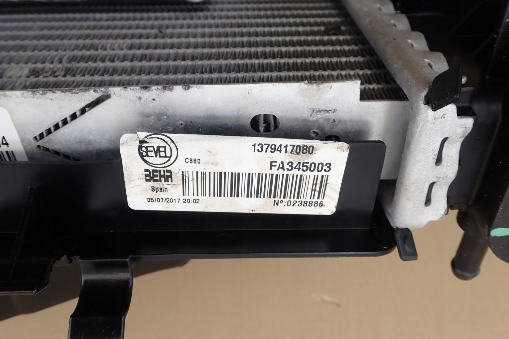 Купити Ducato jumper boxer 3 2.0 радіатор комп'ютер. вентилятор радіатор води кондиціонер