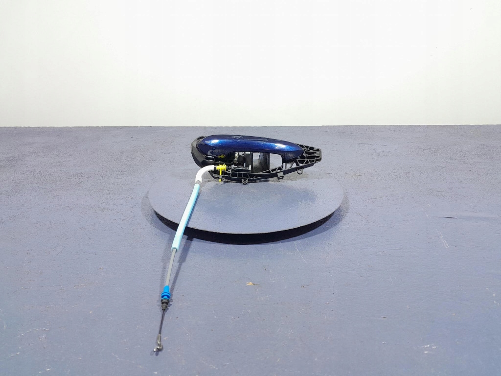 Купити Bmw x7 g07 ручка двері перед передня права 9881776 c3z