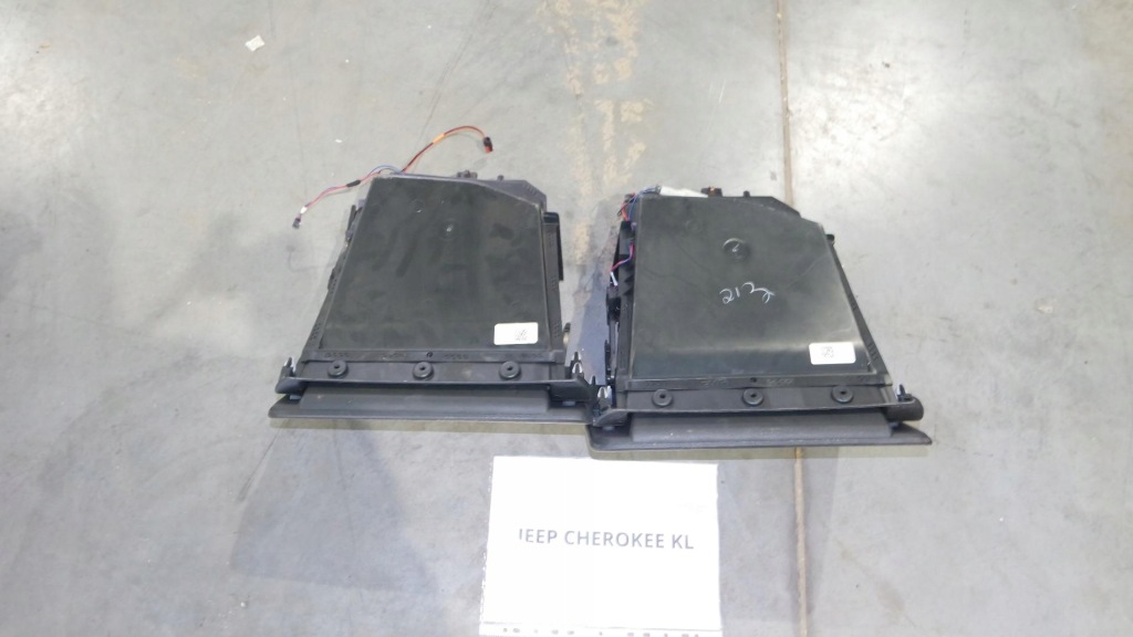 Купить Бардачок jeep cherokee kl 68154571aa