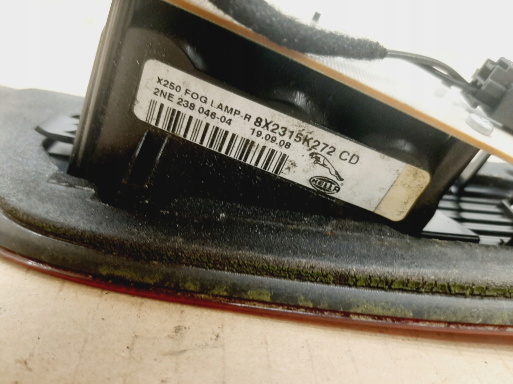 фото №8, Лампа правая + левая w крышка задняя задняя sedan jaguar xf x250 lata 2008-2011