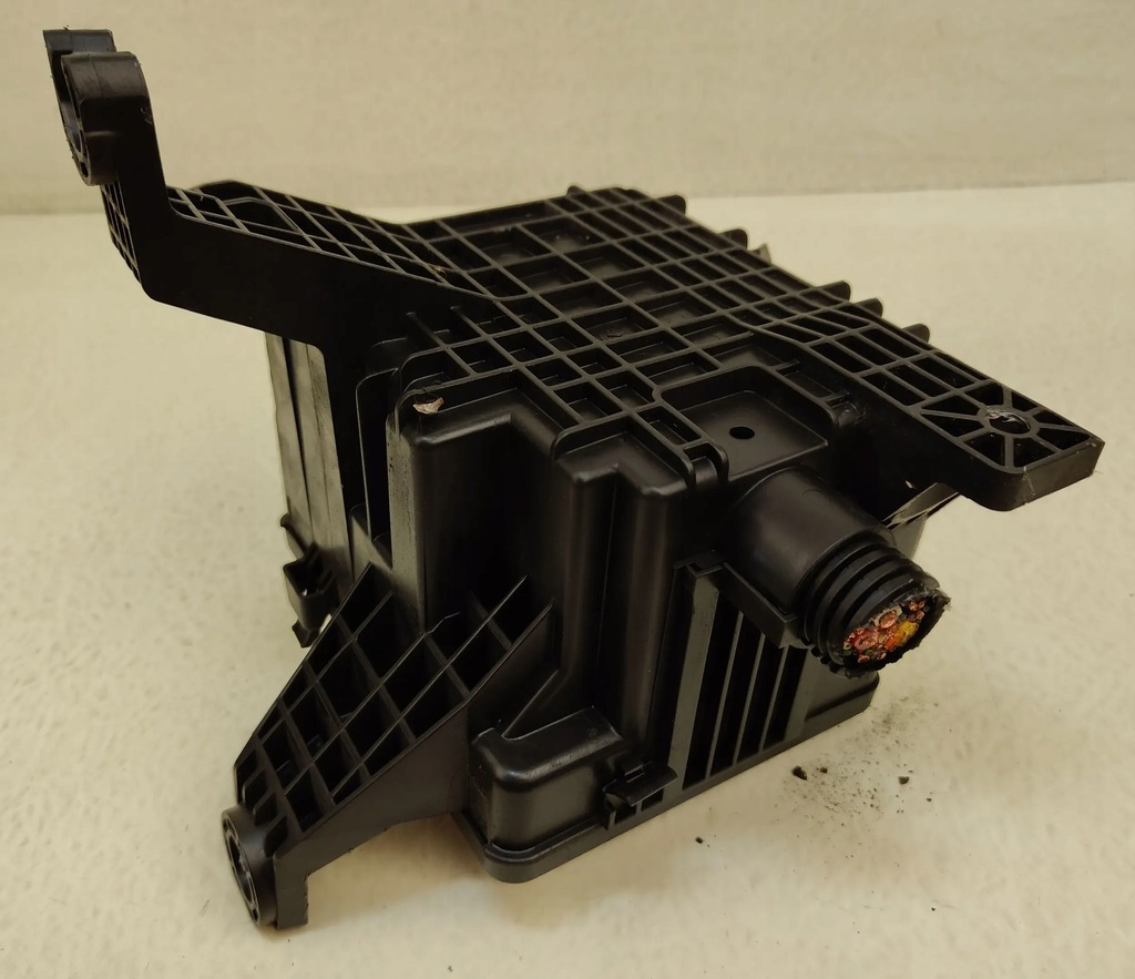 фото №6, Nissan navara d40 2.5 dci коробка запобіжників 284b7-eb31c