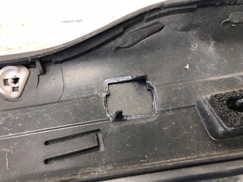 фото №8, Молдинг стекло лобовое защита стойка правая opel zafira c 190 20808480