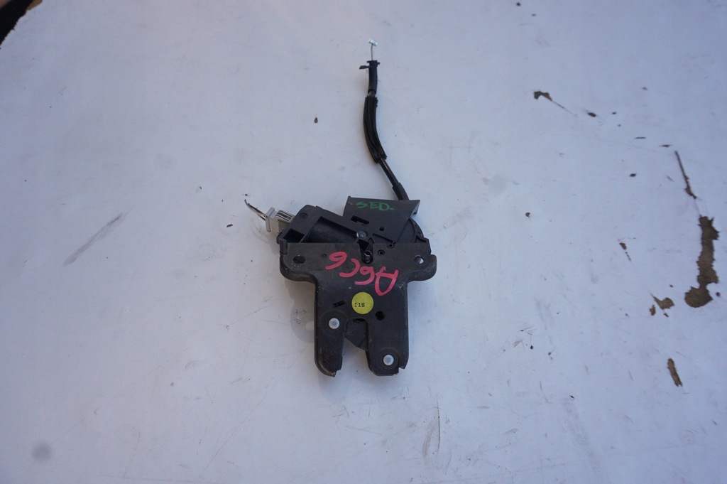 фото №1, Замок кришки audi a6 c6 sedan