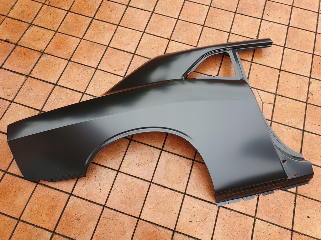 фото №7, Dodge challenger 2015 - крыло задний правый обшивка