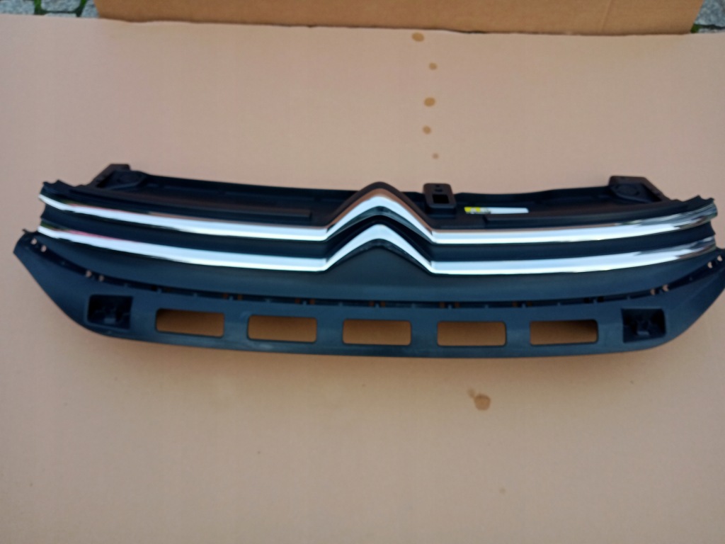 фото №1, Citroen c3 iii хром решётка радиатора решётка радиатора 2016r