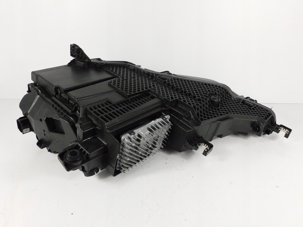 фото №13, Audi e-tron gt rs laser правый full led правый лампа передняя правая 4j3941086