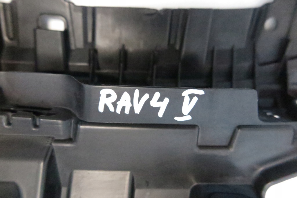 фото №9, Усилитель решётка радиатора бампера перед toyota rav4 v 53115-42010