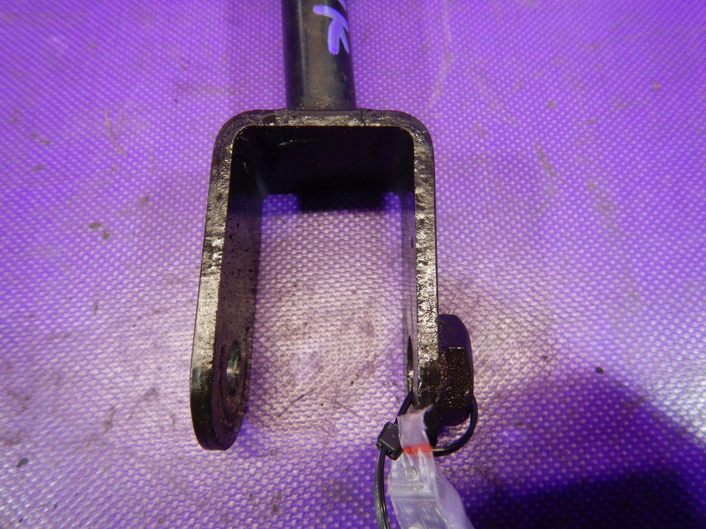 фото №4, Alfa romeo gt 03- 2,0 jts подушка кронштейн двигателя