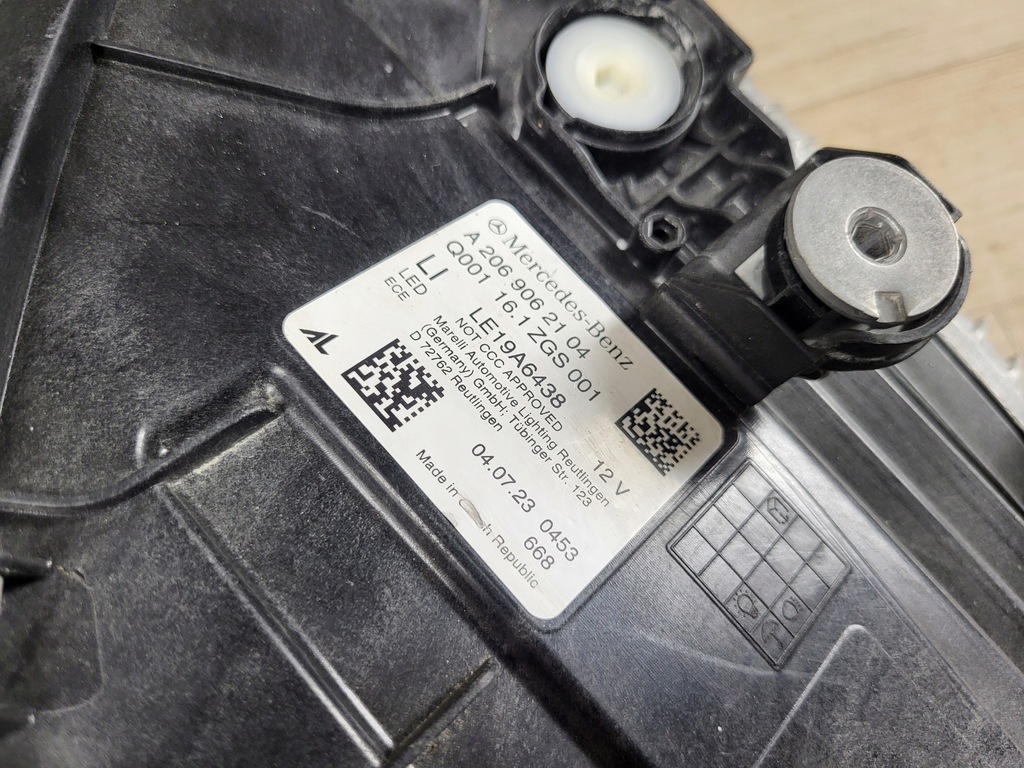 фото №12, Mercedes c-klasa w206 лампы full led digital light перед передние комплект