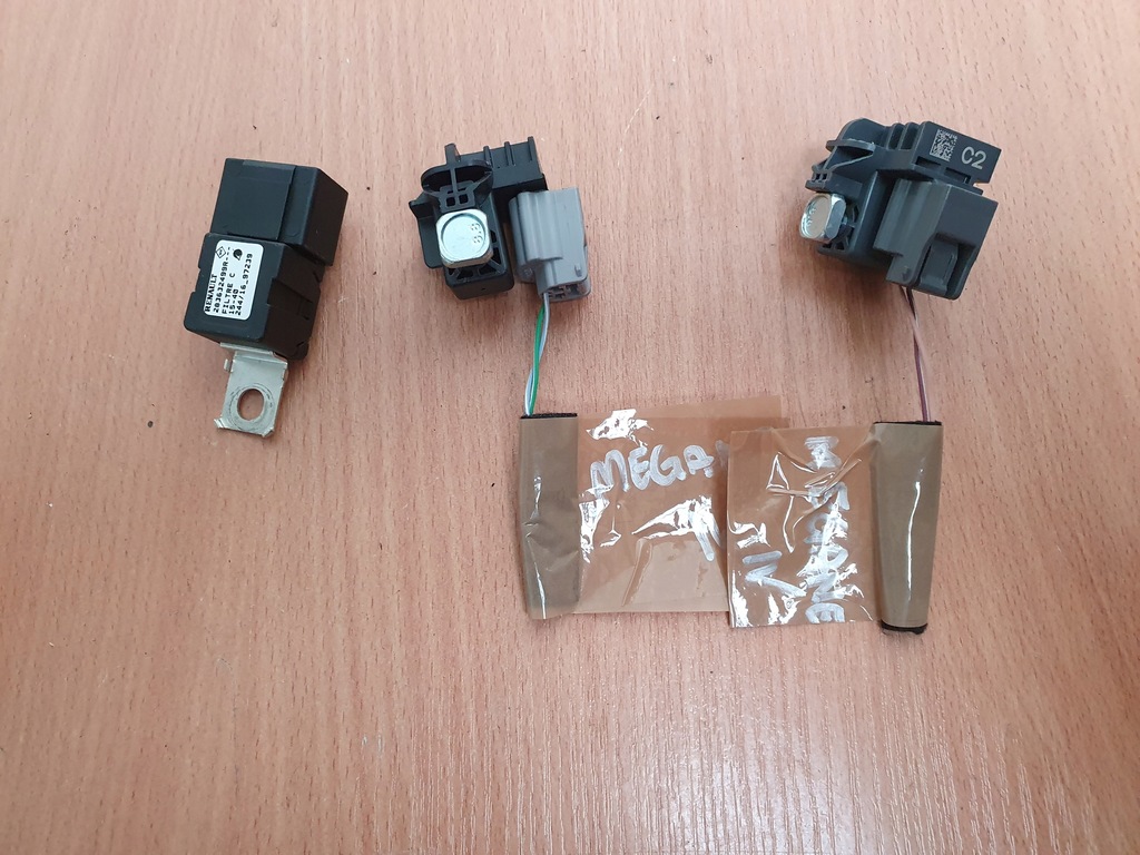 фото №1, Датчик ударний renault megane iv 988337713r