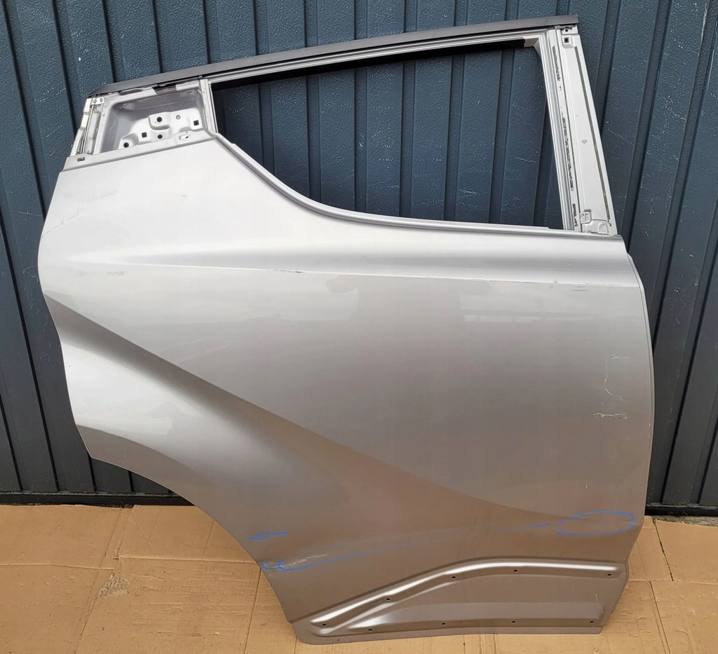 фото №1, Toyota chr c-hr 16- дверь задняя задние правое fv