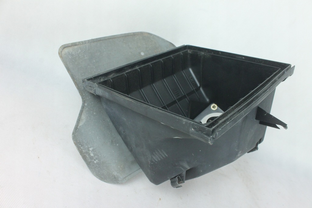 фото №11, Корпус фільтра повітря кришка vw passat b5 1,8t skoda seat audi