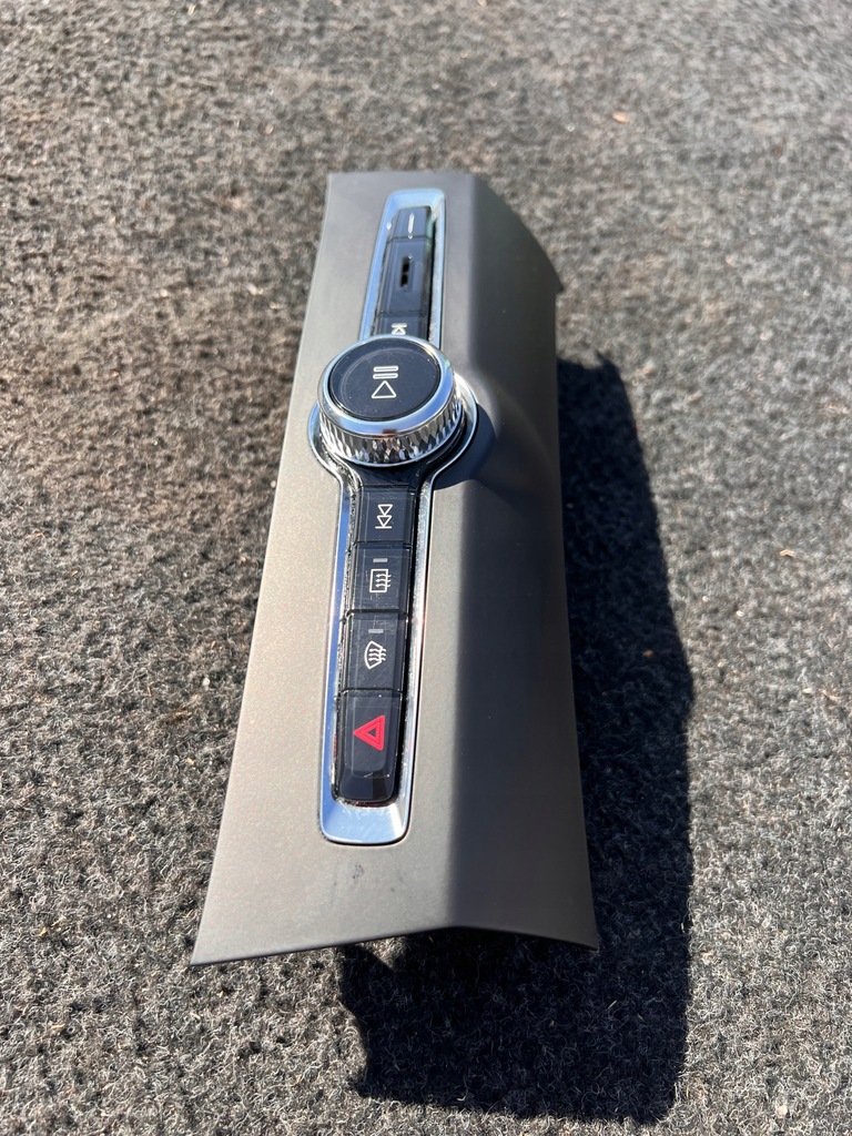 фото №1, Volvo v90 s90 панель управление радио 31398845