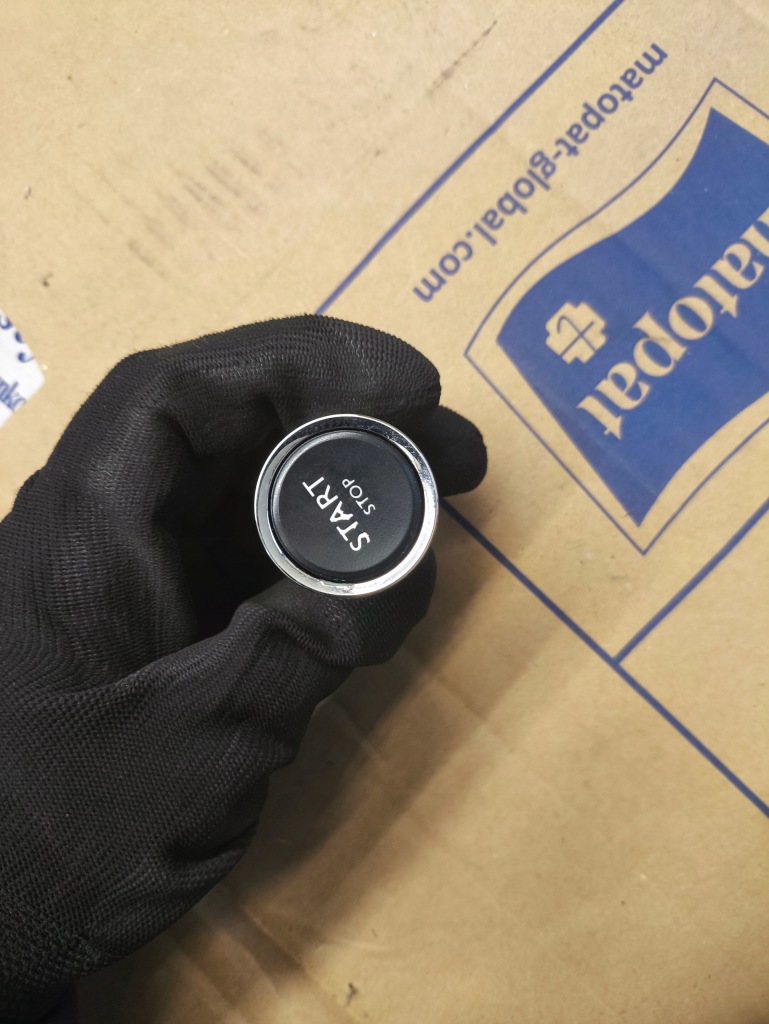 Купить Peugeot 508 переключатель запуск стоп peugeot 508 1 рестайлинг  9804007180 ?