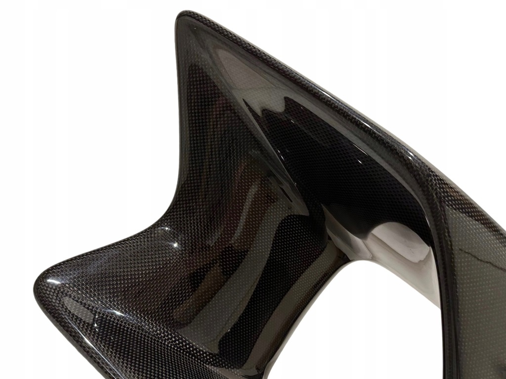 Ferrari 812 competizione карбон впуск решітка радіатора захист бампера 812594 812593 Київ