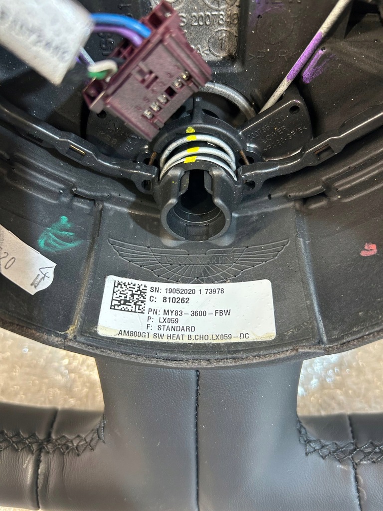 фото №6, Aston martin dbx повітропровід