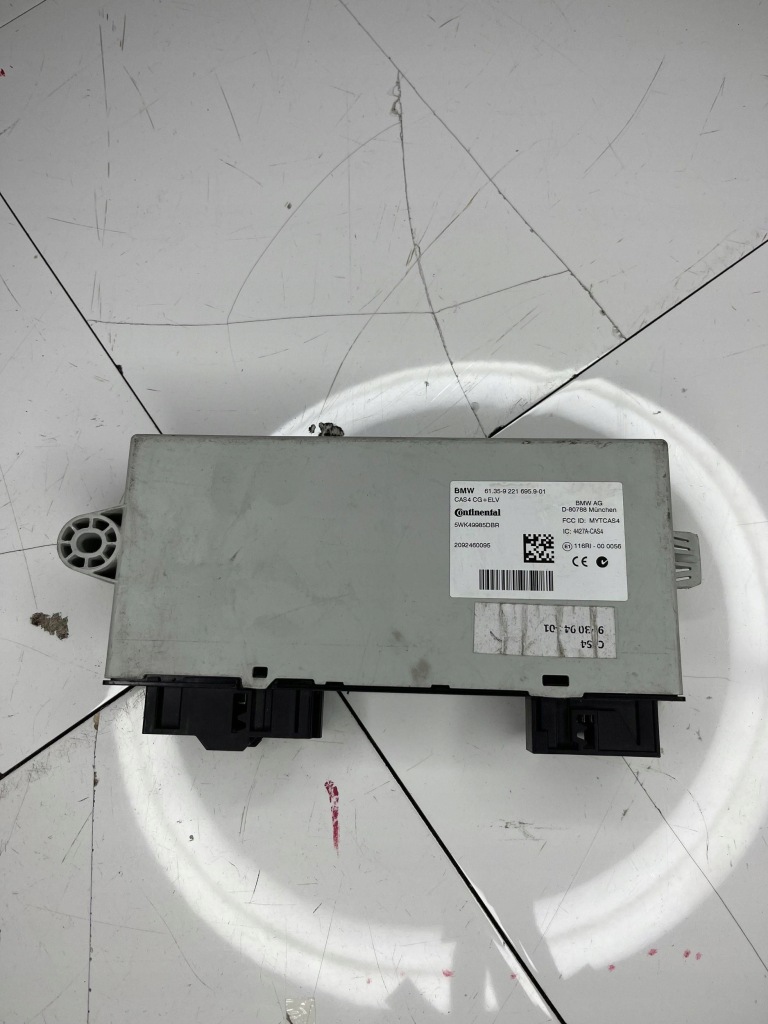 Купити Модуль cas bmw f10 f11 9221695