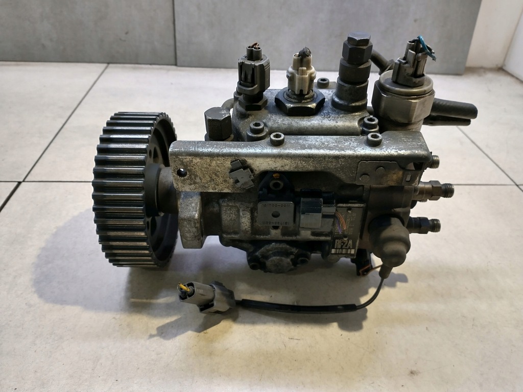 фото №6, Насос впрыскная mazda 323 09650050016