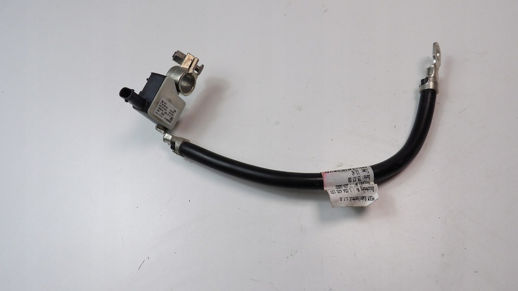 фото №1, Audi a5 1.8 tfsi клемма аккумулятор минус