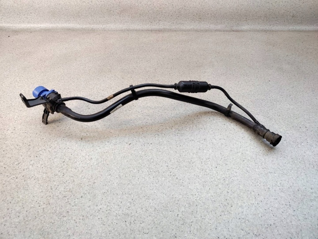 фото №2, Шланг трубка заливна горловина adblue 9821881280 citroen c5 aircross