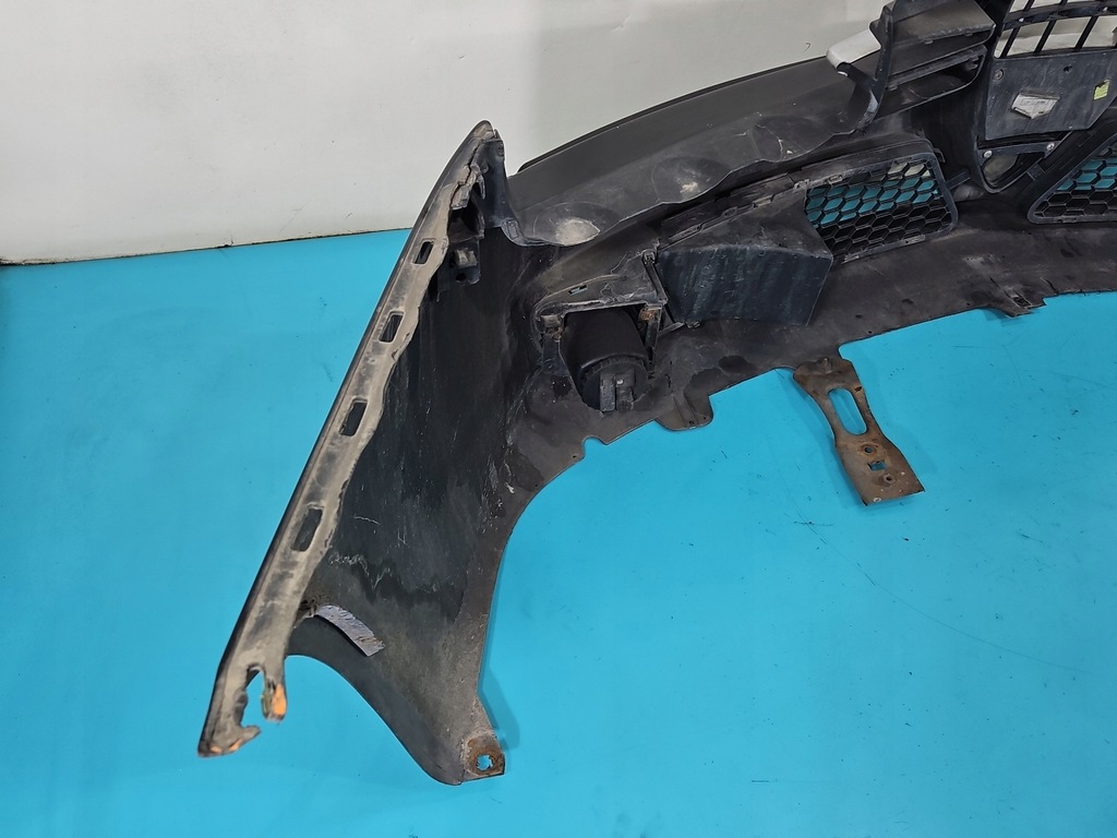 фото №16, Бампер перед alfa romeo 159 чёрный 601