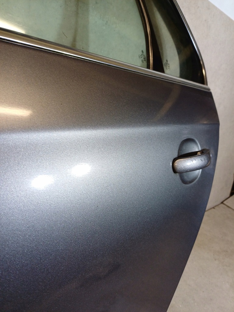 фото №7, Дверь левая задняя vw jetta v код лакокрасочного покрытия la7t полный