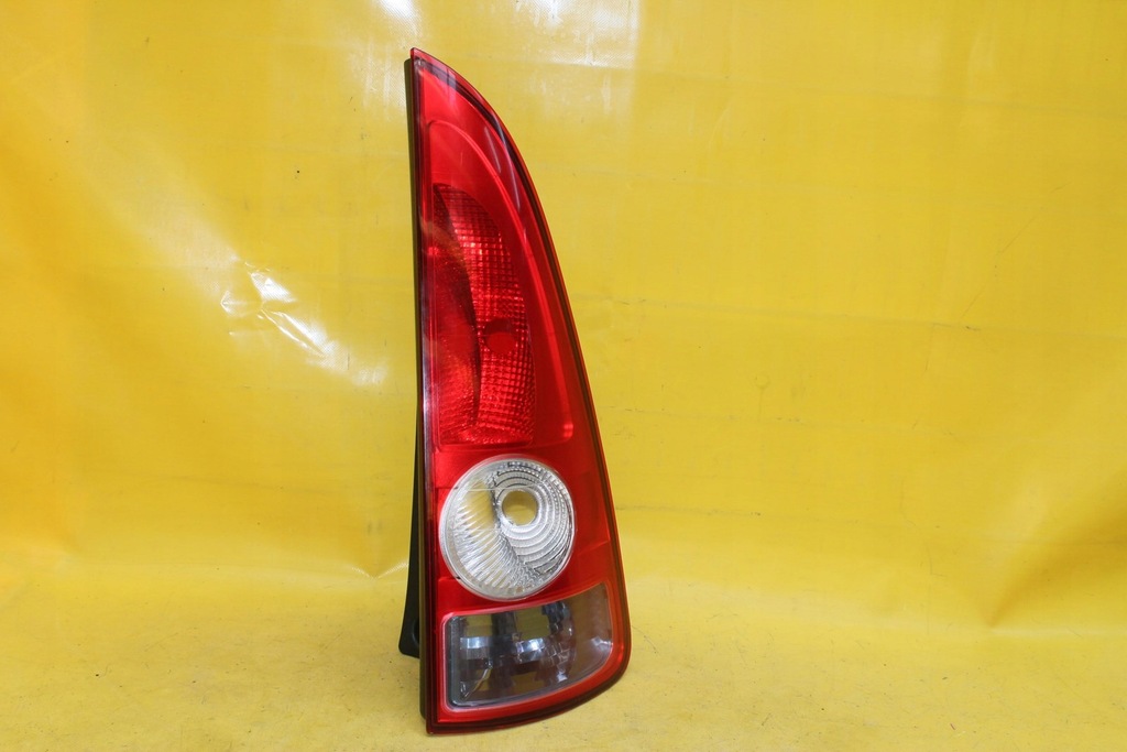 фото №1, Лампа правий задня задня espace iv 8200027152