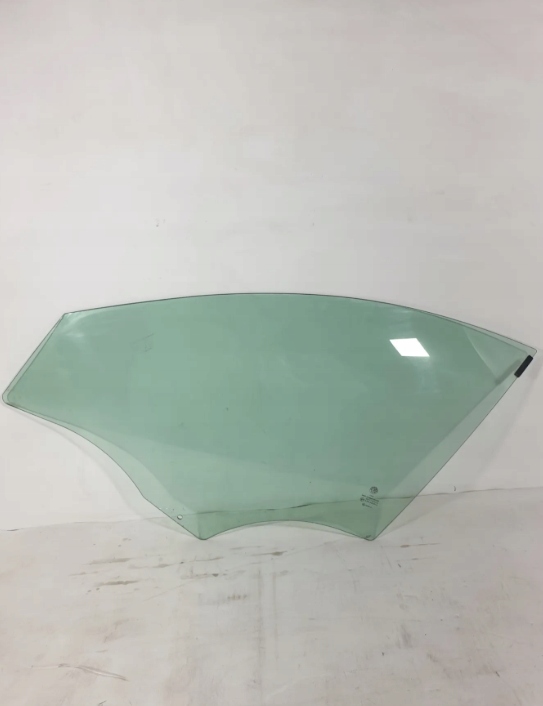 фото №1, Скло двері ліва лівий перед передня alfa giulietta saint-gobain