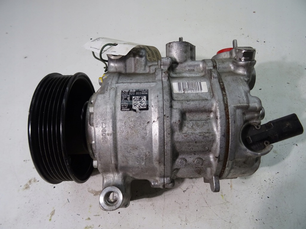 фото №1, Компресор кондиціонера 5q0820803 vw golf vii .