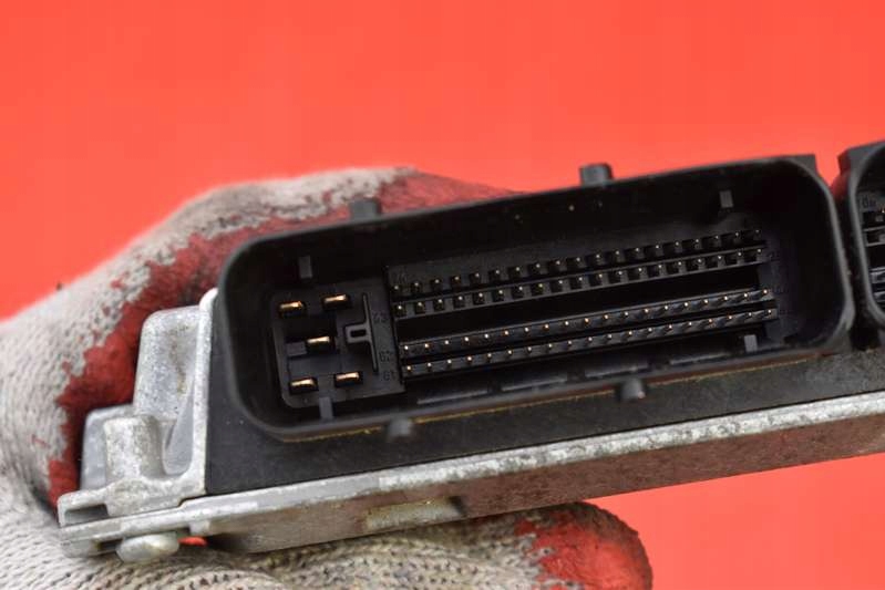 фото №8, Блок керування 06a906033gl vw golf 5 v plus 1.6 8v 08r