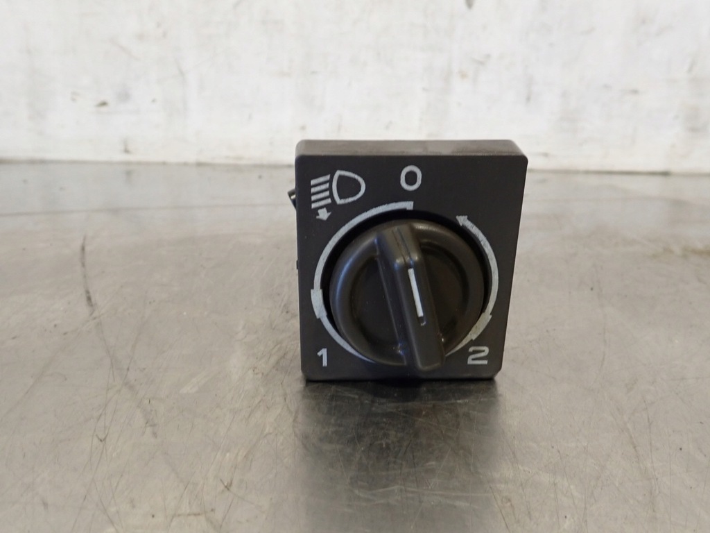 фото №1, Панель регулювання світла skoda favorit