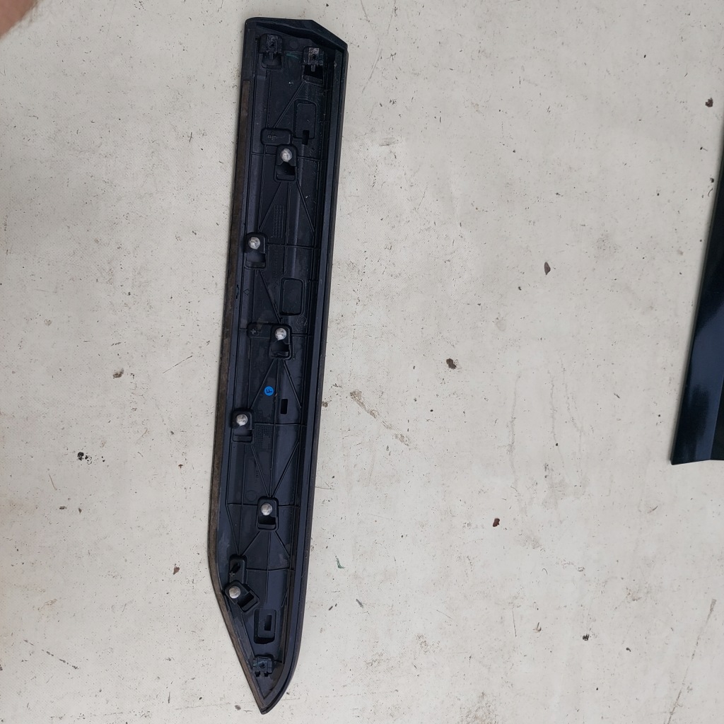 фото №5, Молдинг бічна двері лівий задня skoda superb 3 iii 3v