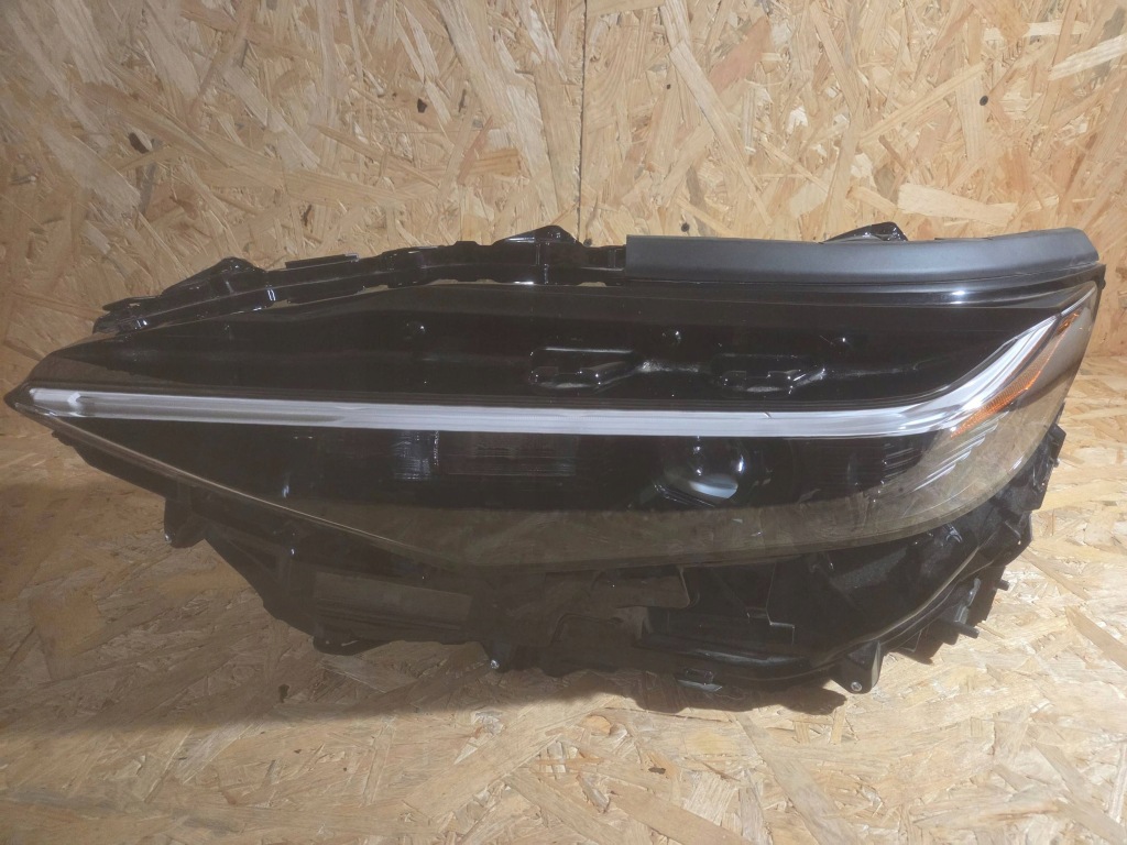 фото №1, Фара лампа toyota bz4x full led 4212142122