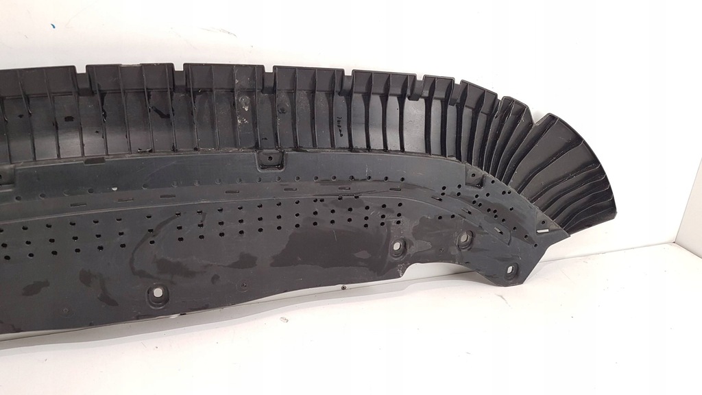 фото №6, Audi a6 c8 4k0 плита защита бампера перед 4k0807611