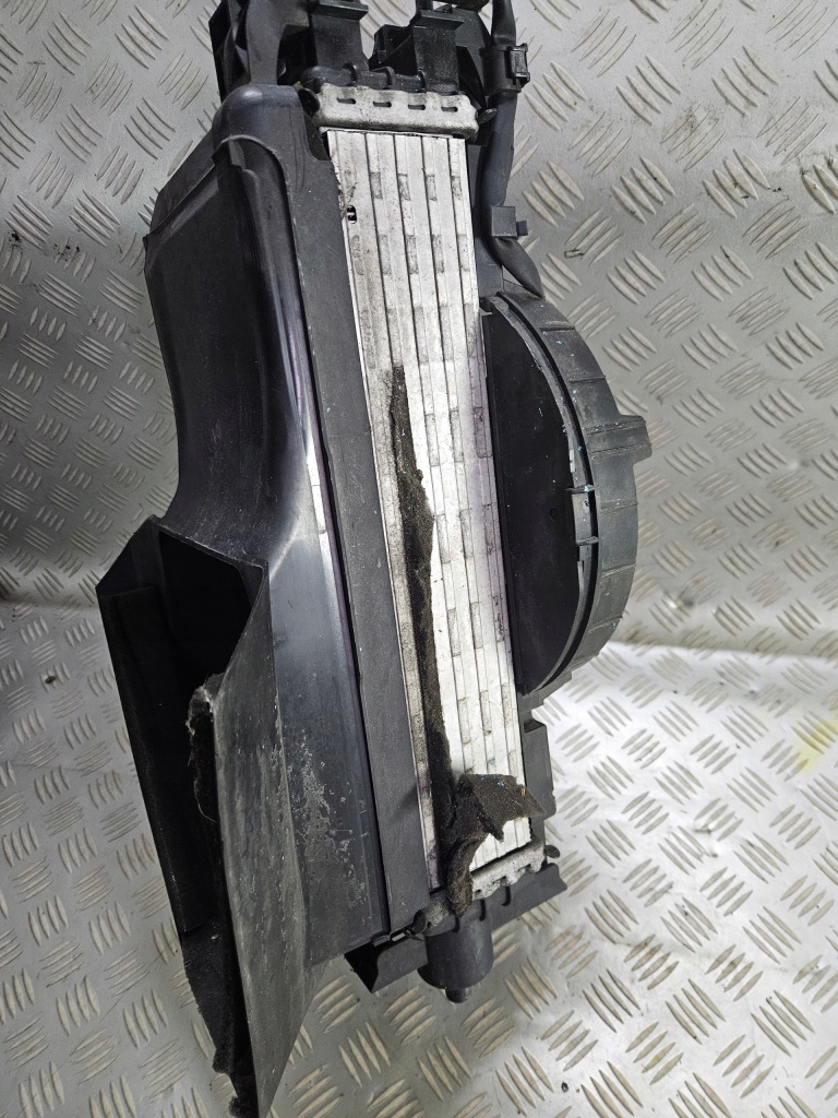 Интеркулер вентилятор комплектный  ford focus mk3 1.0 ecoboost с Разборки