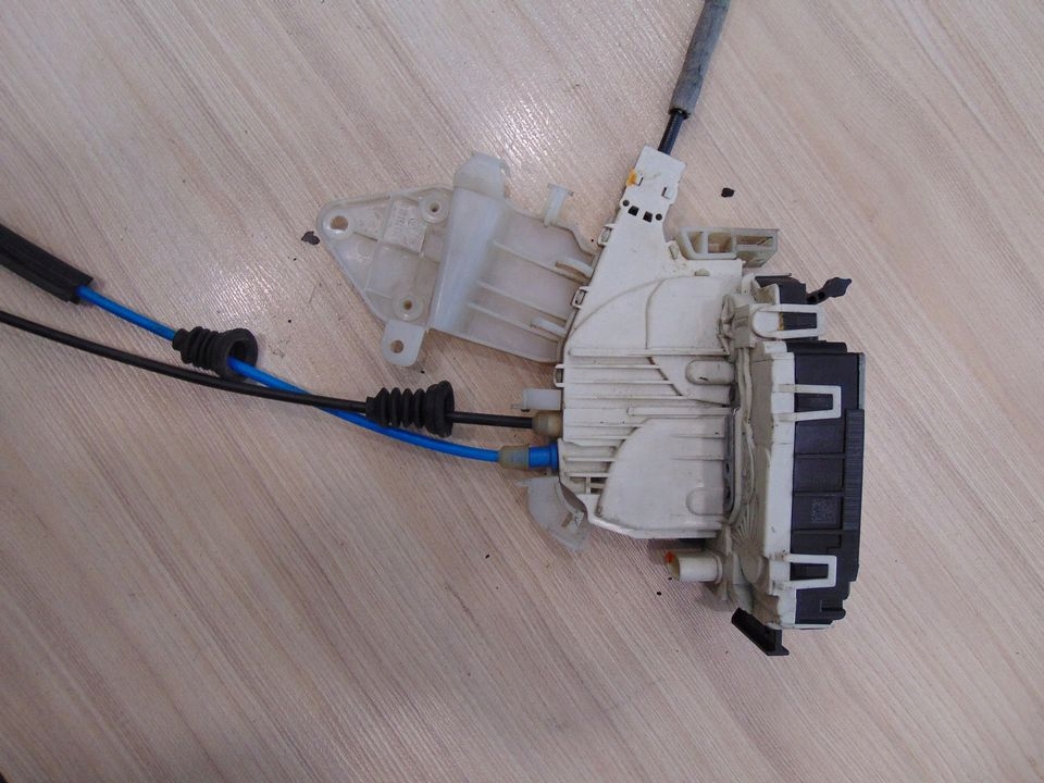 фото №2, Mercedes w212 замок двері правий задня